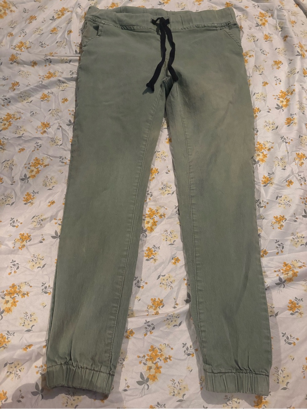 Casual Olive Drawstring Joggers with Elastic Cuffs